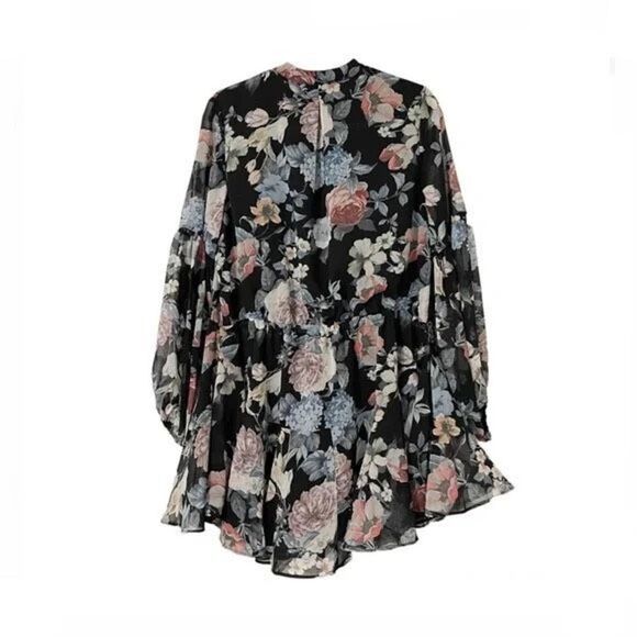 ✨VICI Collection Maxwell Dark Floral Dress✨ - Picture 7 of 7